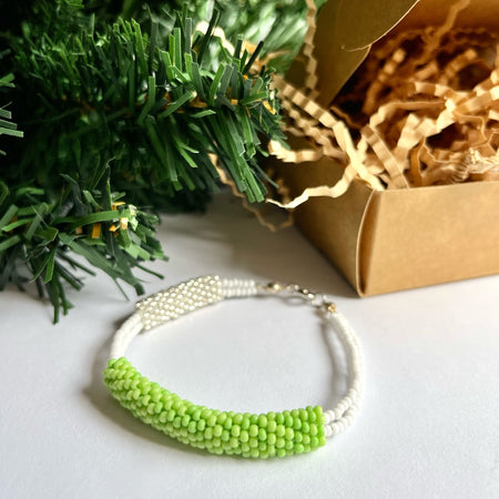 SPRING VIBES | beaded bracelet TRANSFORMER | green & silver
