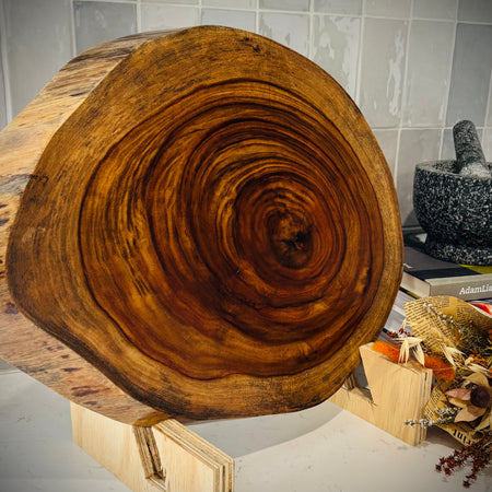 Round Hardwood Camphor Laurel Charcuterie Board 330x440x34mm