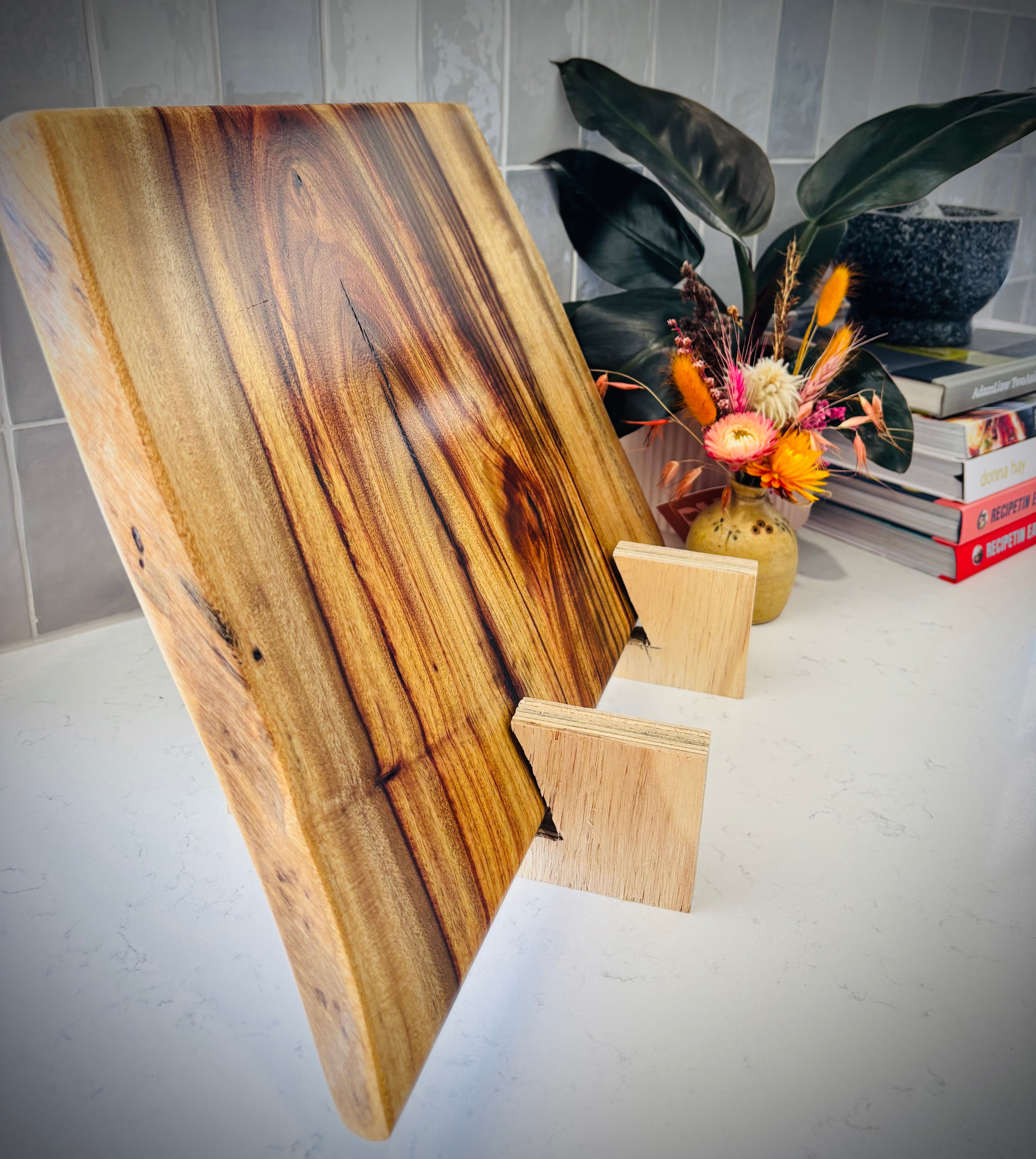 Hardwood Camphor Laurel Charcuterie Board 300x415x25mm