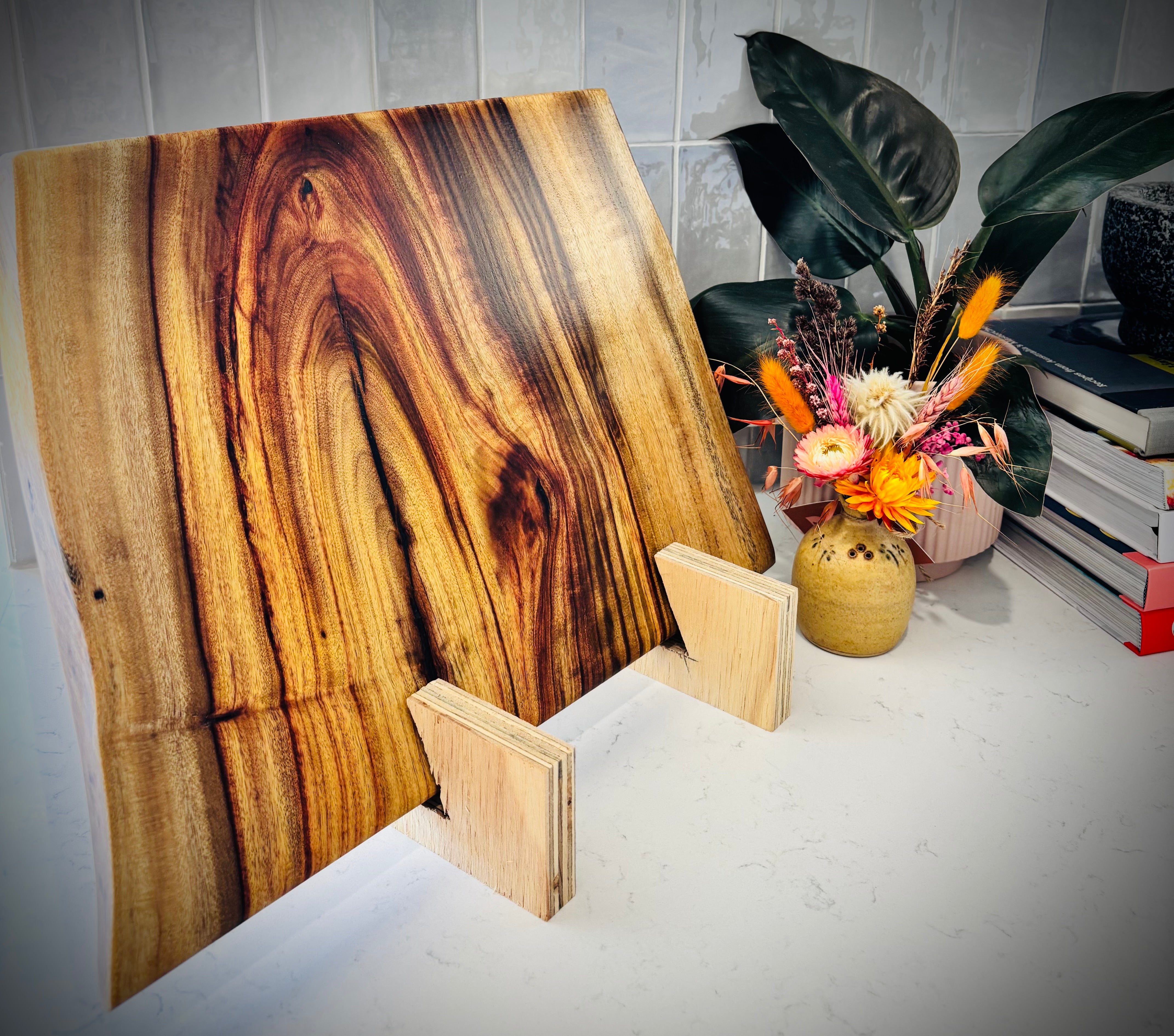 Hardwood Camphor Laurel Charcuterie Board 300x415x25mm