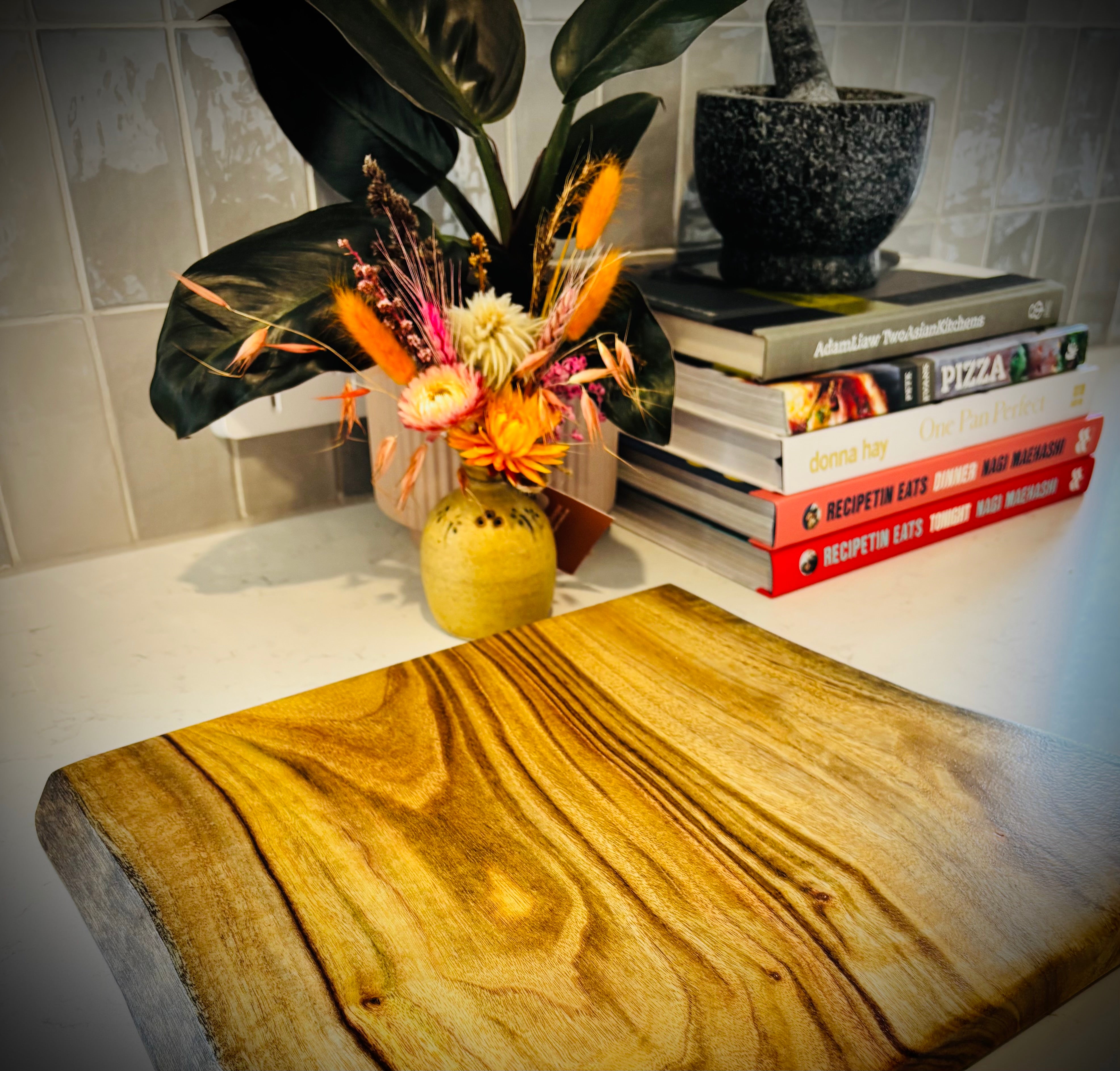 Hardwood Camphor Laurel Charcuterie Board 300x385x25mm