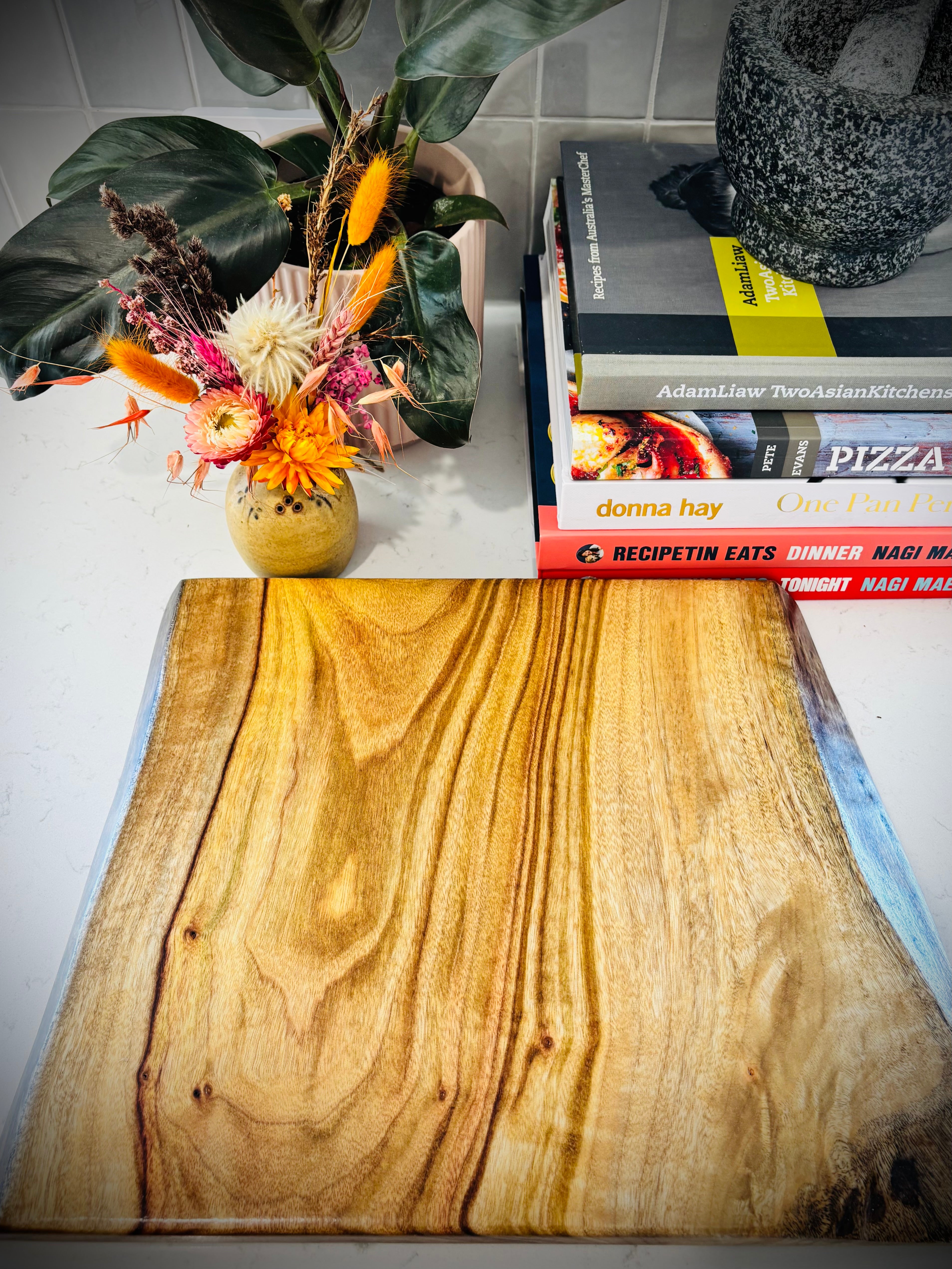 Hardwood Camphor Laurel Charcuterie Board 300x385x25mm