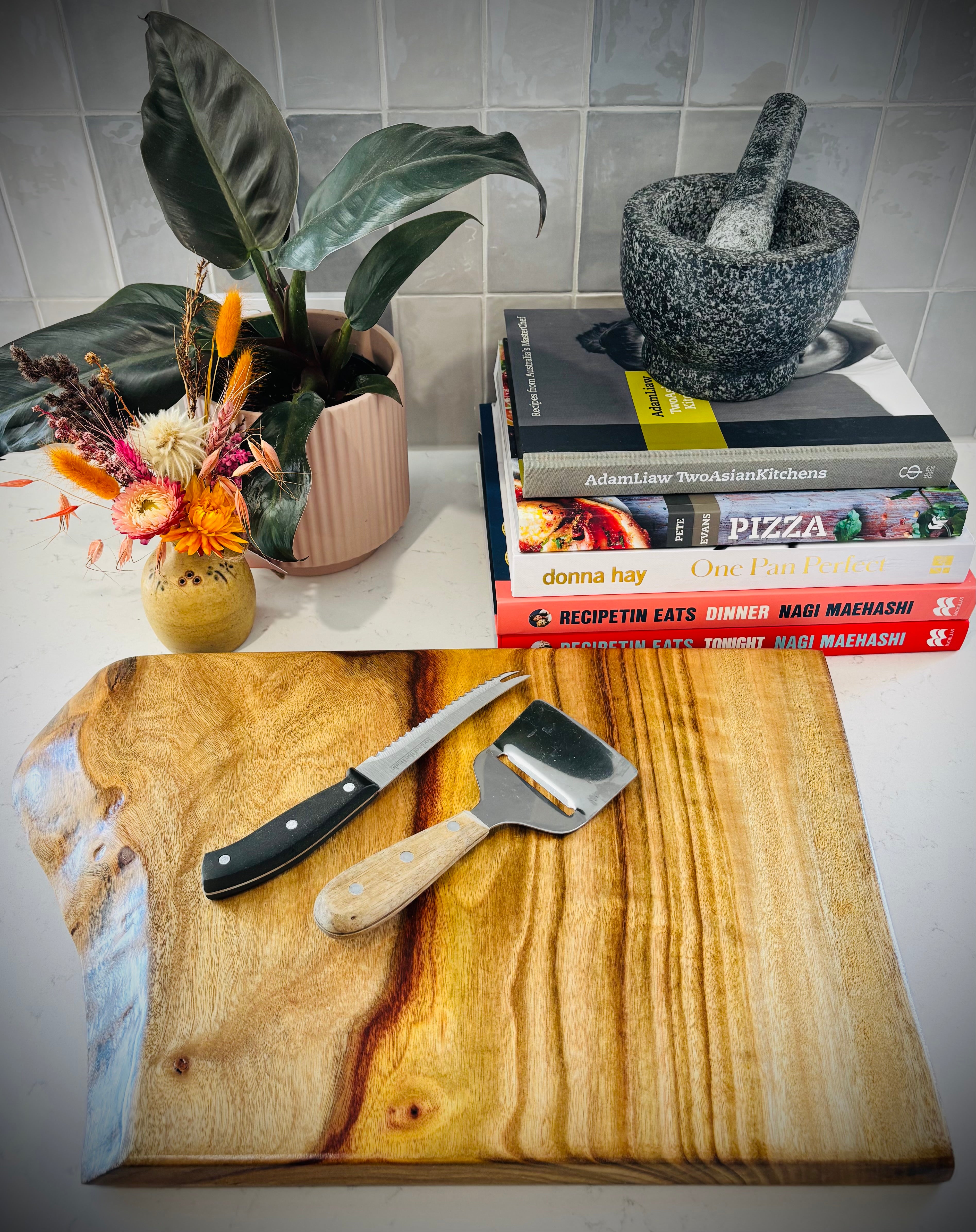 Hardwood Camphor Laurel Charcuterie Board 300x460x25mm