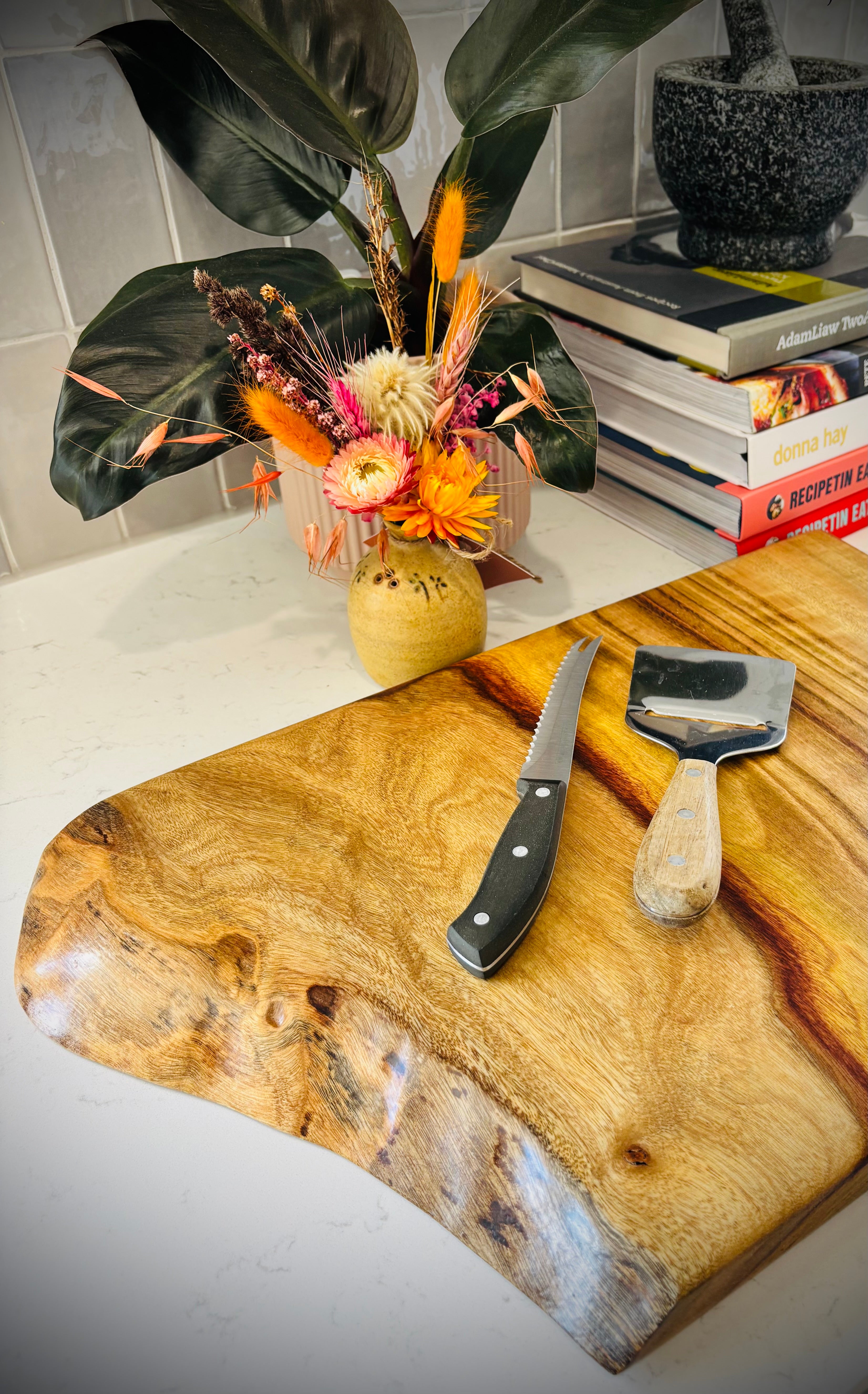 Hardwood Camphor Laurel Charcuterie Board 300x460x25mm