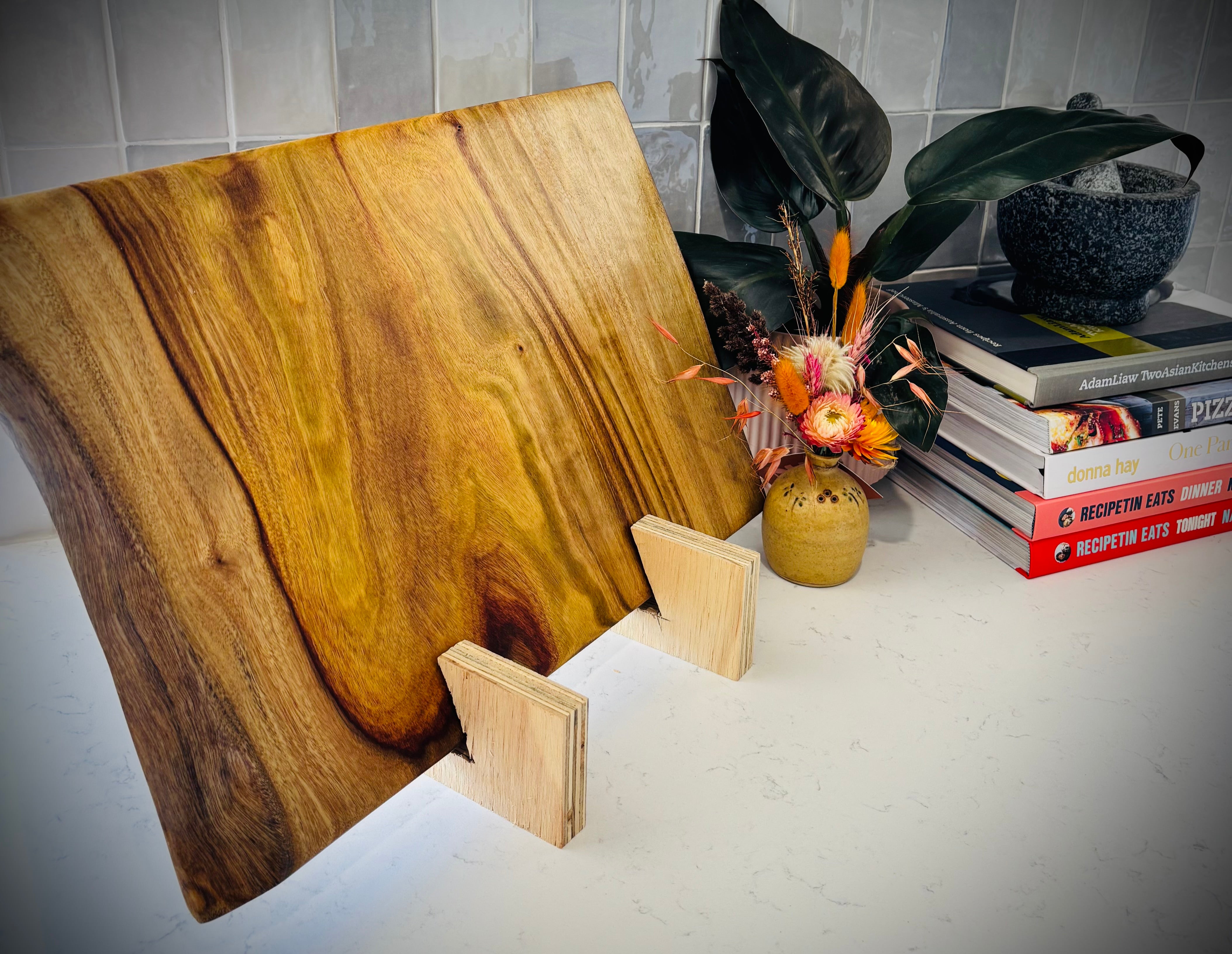 Hardwood Camphor Laurel Charcuterie Board 300x460x25mm