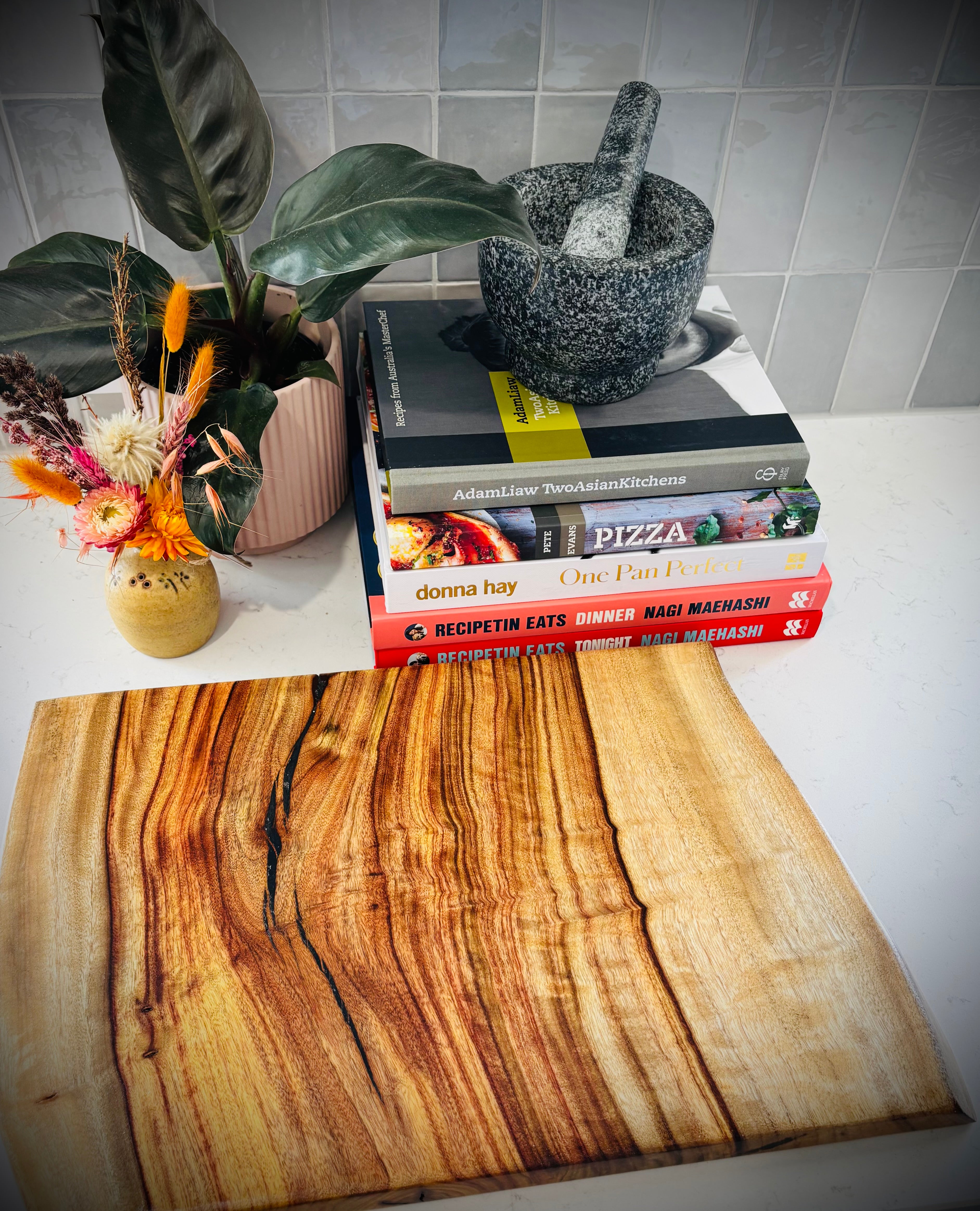 Hardwood Camphor Laurel Charcuterie Board 300x445x25mm