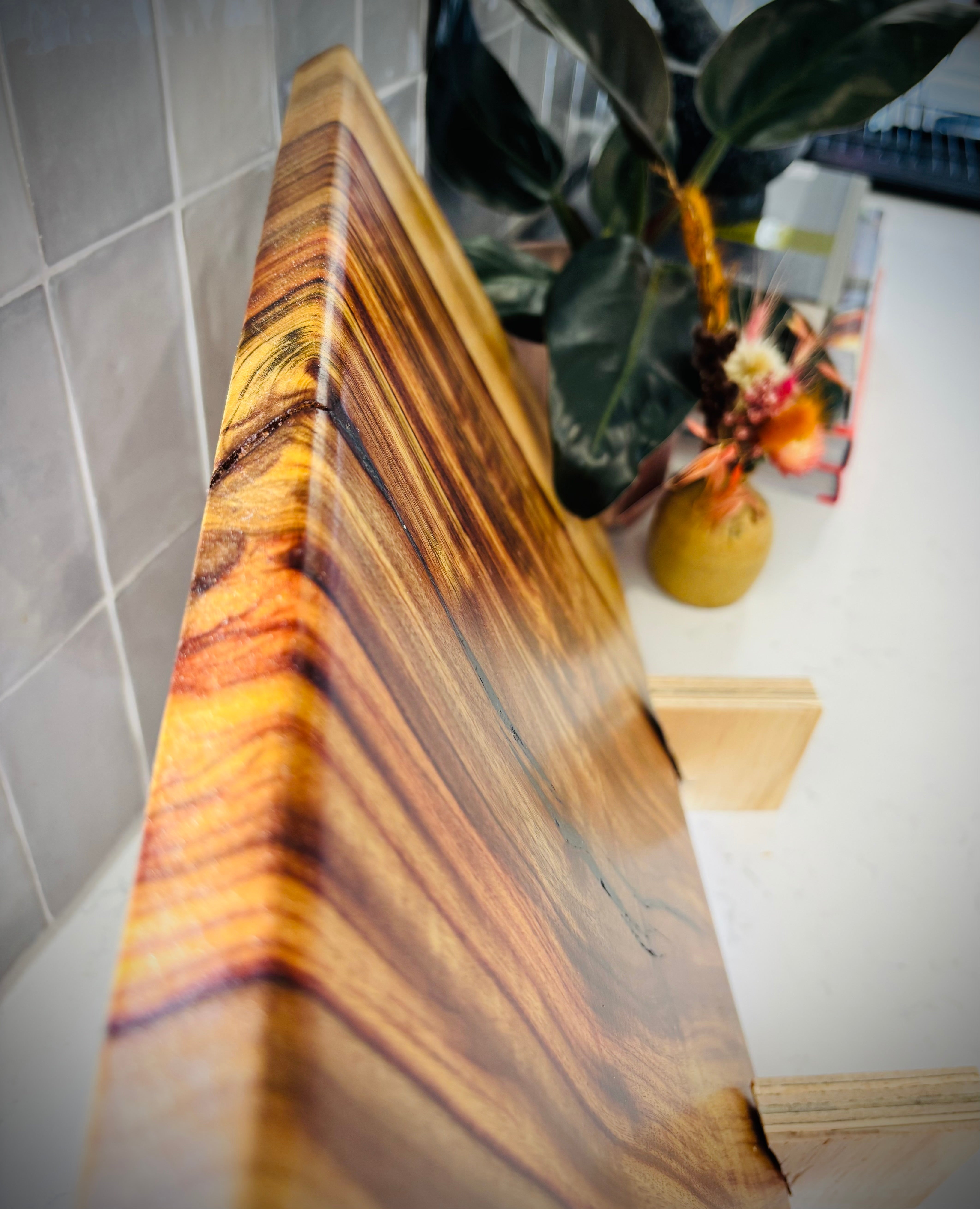 Hardwood Camphor Laurel Charcuterie Board 300x445x25mm