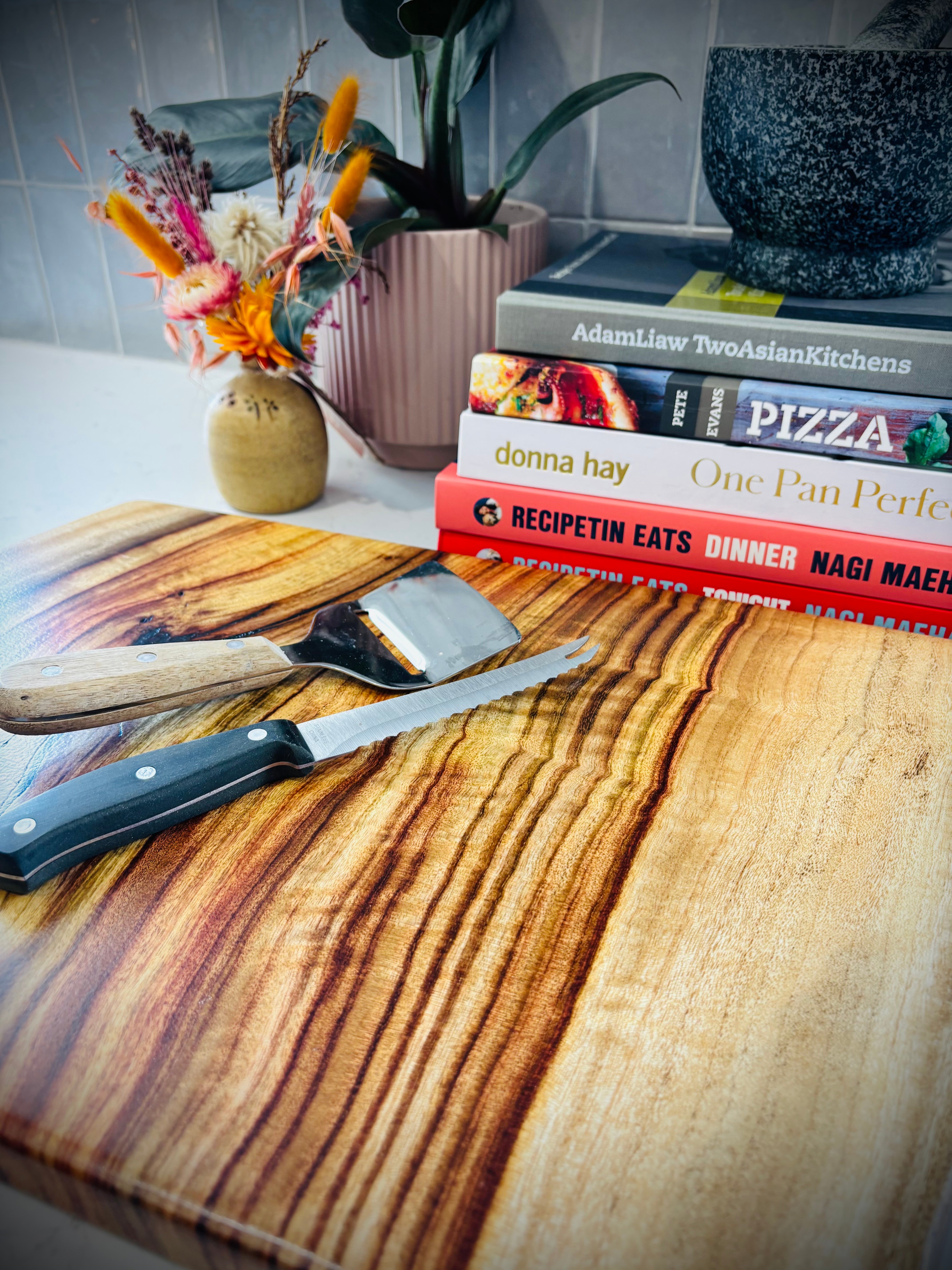 Hardwood Camphor Laurel Charcuterie Board 300x445x25mm