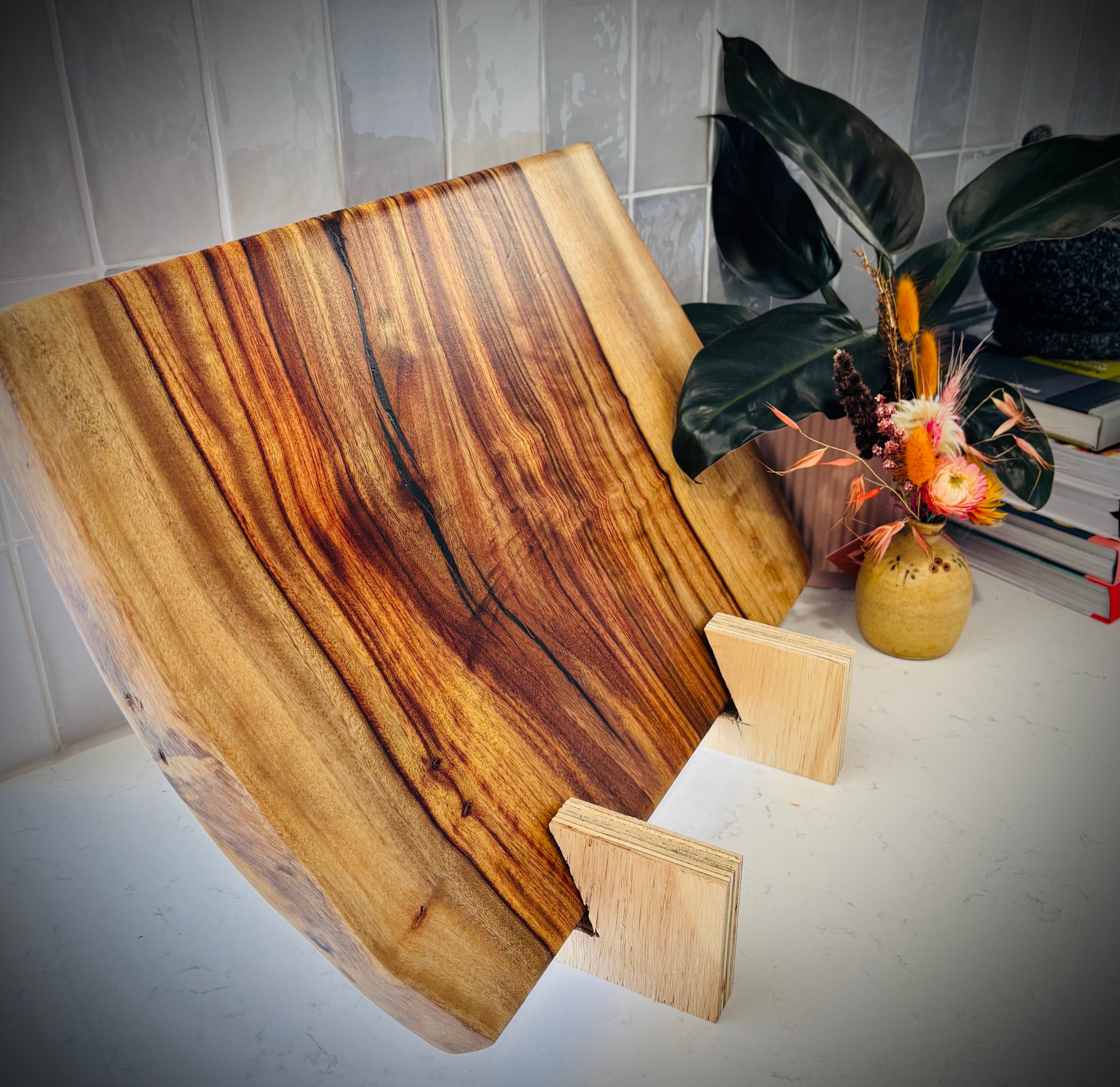 Hardwood Camphor Laurel Charcuterie Board 300x445x25mm