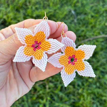 Seed Bead earrings - Frangipani (pink)