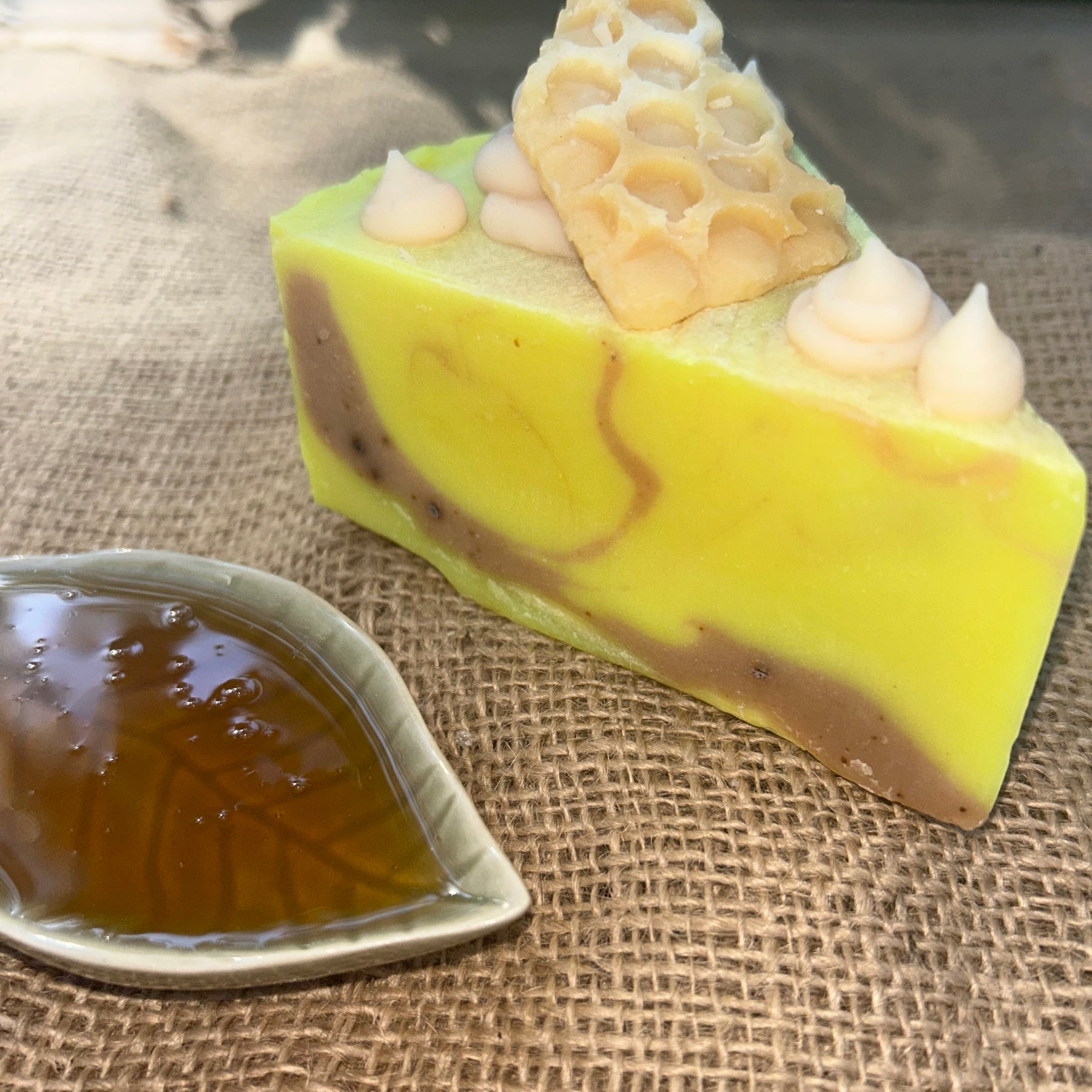 Manuka Honey & Bee Pollen Cake Soap Slice | Natural Handmade Soap
