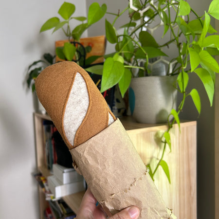 Baguette, felt play food toy