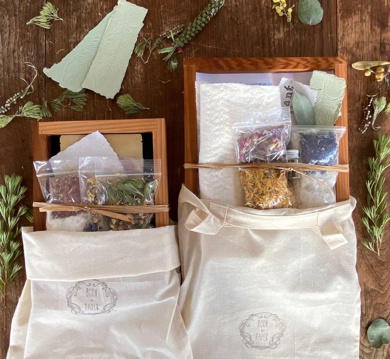 Paper Making Kit A4 - Red Cedar Mould and Deckle - including Free Pillow Box DIY