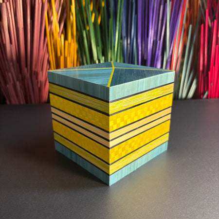 Straw Marquetry Cube - Licorice Allsort #4
