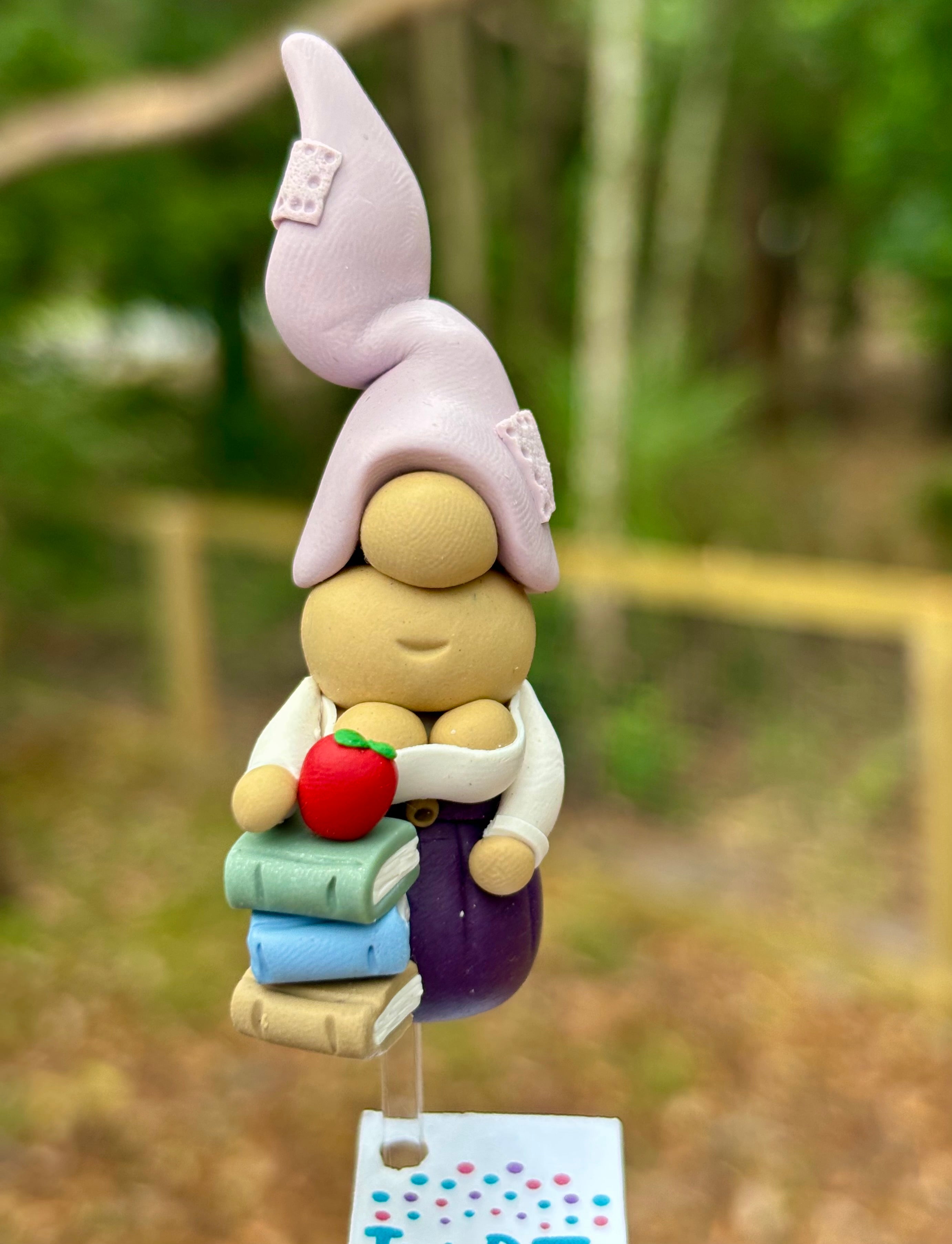 Tiny Gnome - Book stack female (teacher gift) | Polymer clay gnome