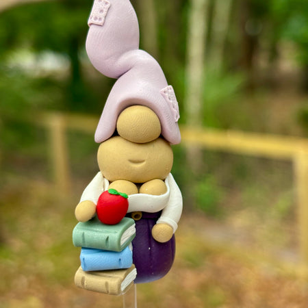 Tiny Gnome - Book stack female (teacher gift) | Polymer clay gnome