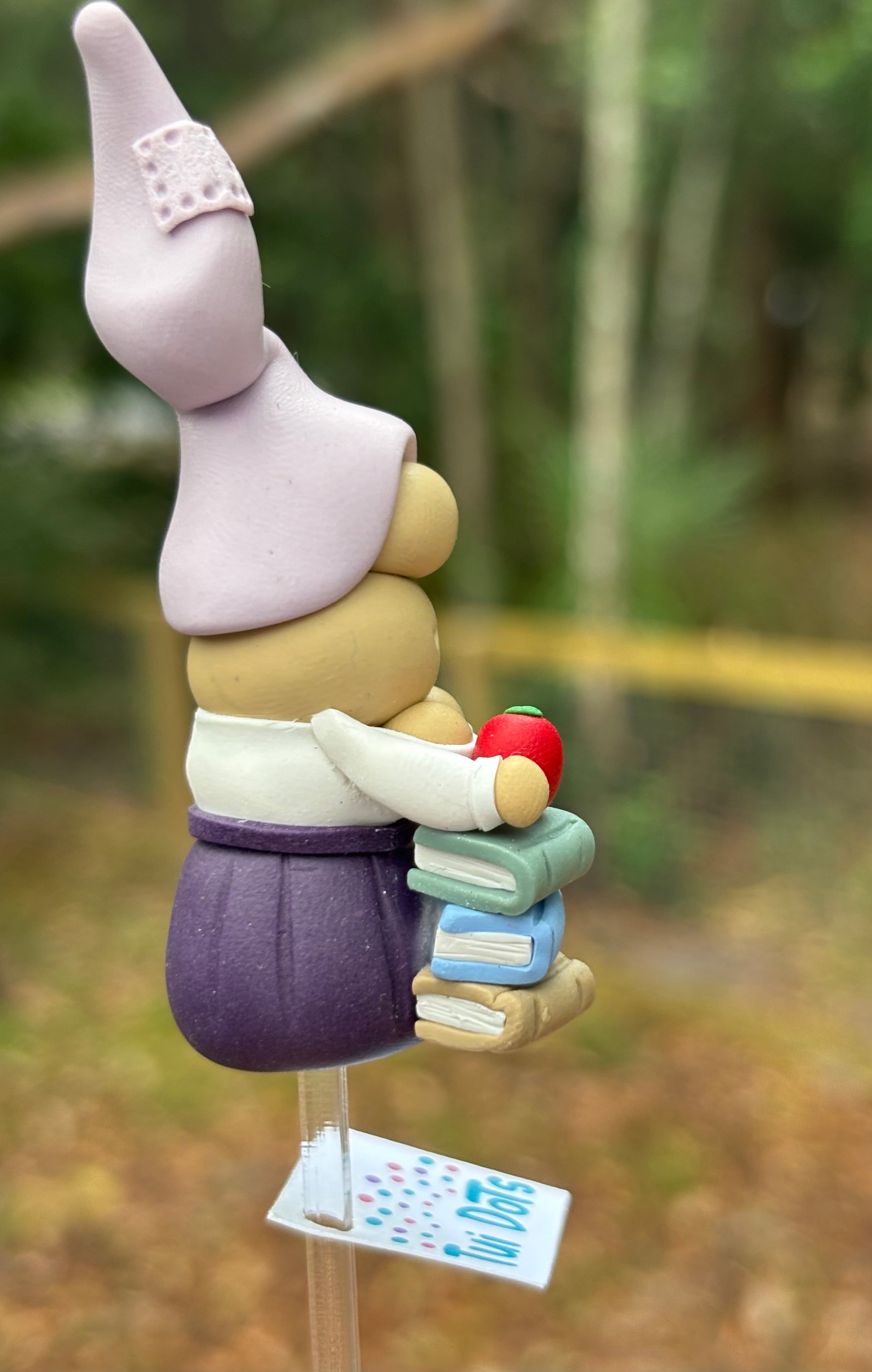 Tiny Gnome - Book stack female (teacher gift) | Polymer clay gnome