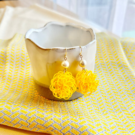 Japanese Knot Earrings Chrysanthemum - handmade, elegant, lightweight, dangling & statement, Mizuhiki (Washi paper), perfect for gifts