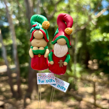 Christmas Tiny Gnomes - Elves | Polymer clay gnome