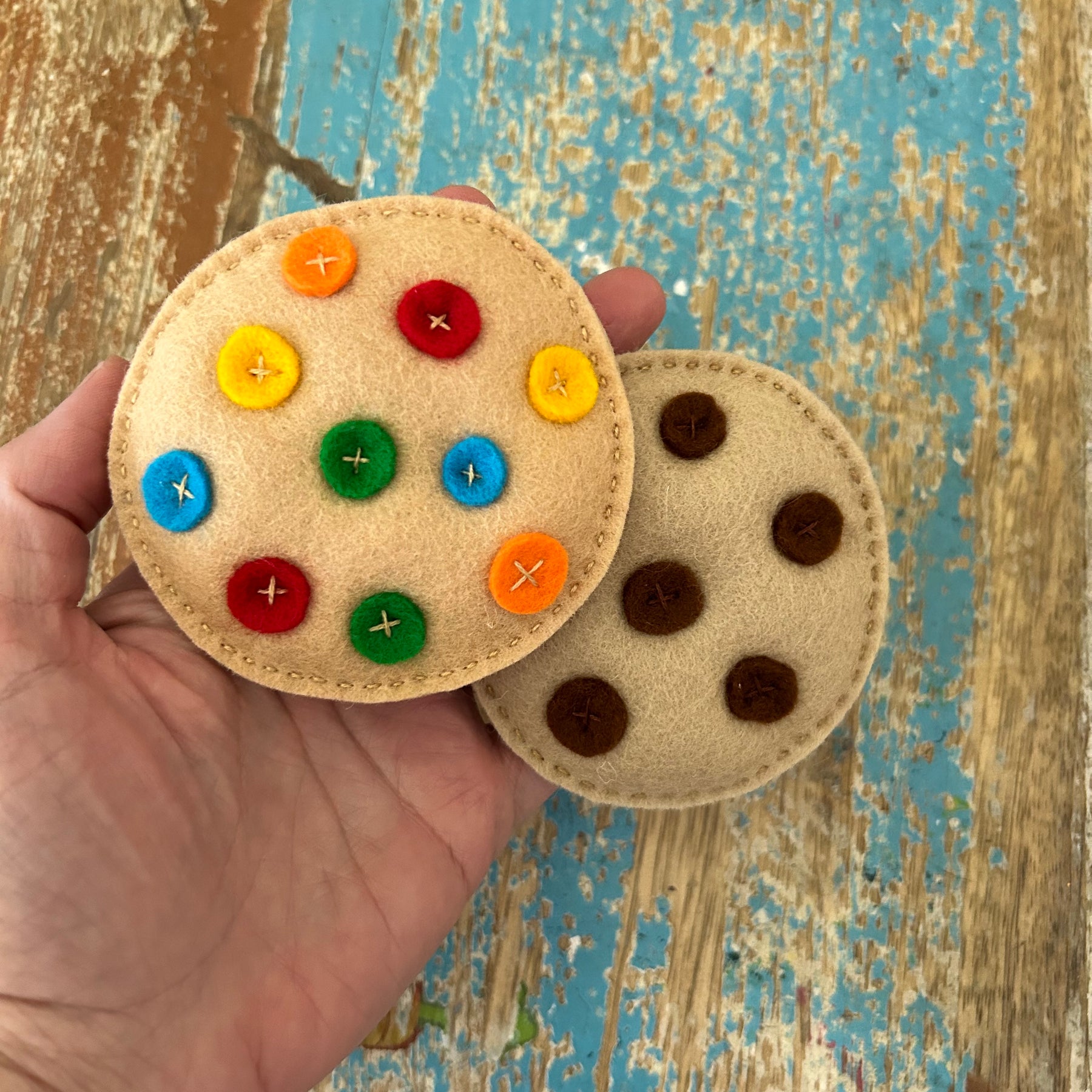 Set of 2, felt cookies, play food, imaginary plat