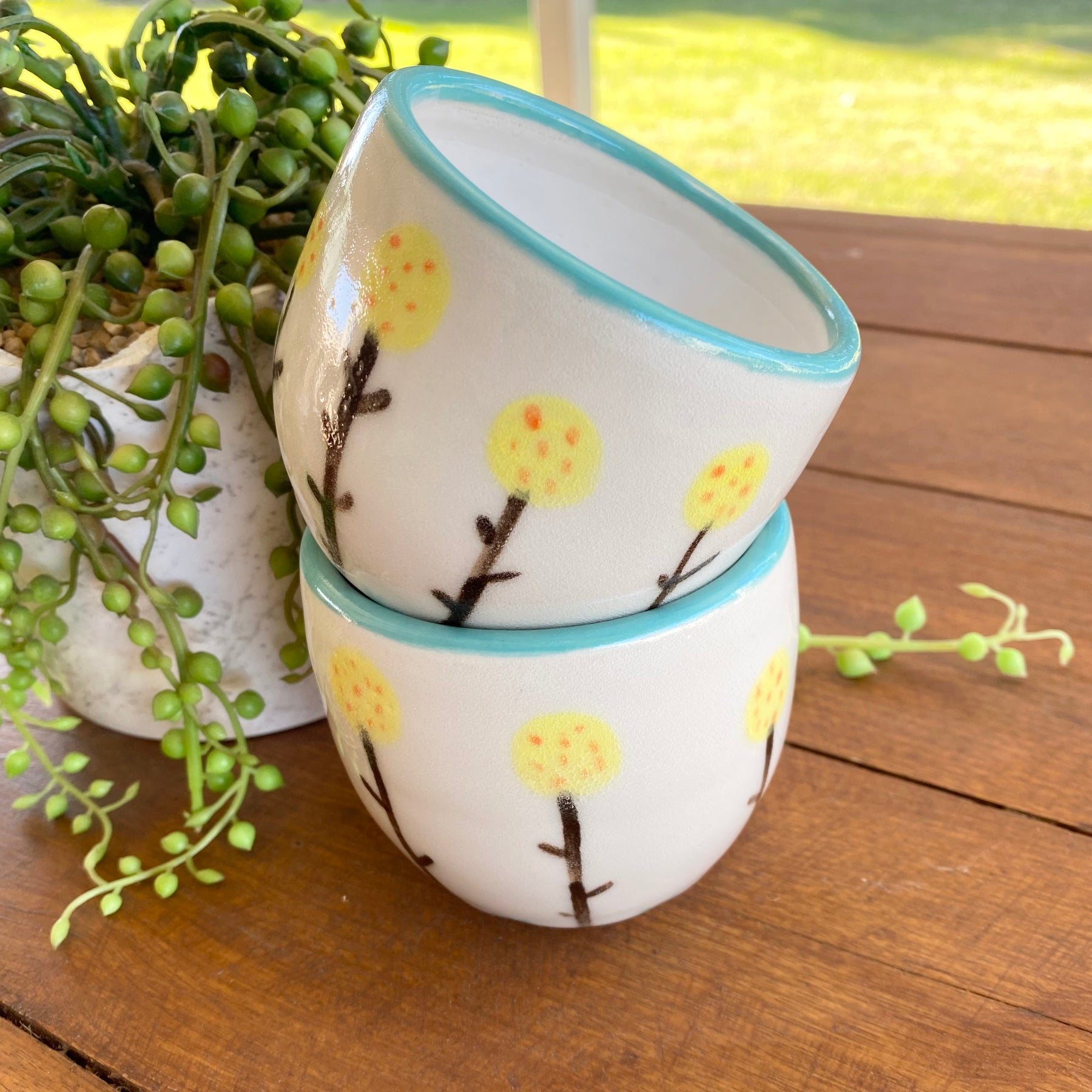 Latte Cups|Hand-painted Billie Button Flowers|Handmade Pottery