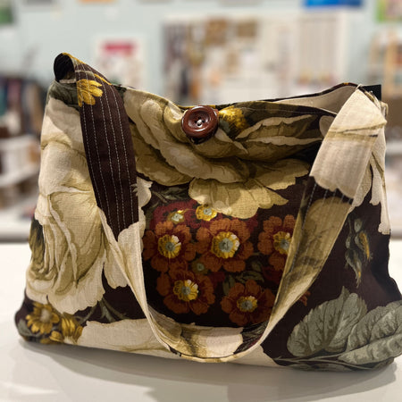 Gorgeous vintage rose linen bag - free postage - violetclothing