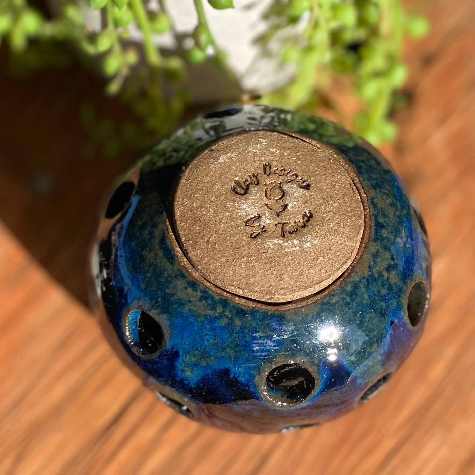 Round Ceramic Tea-light Holder|Handmade Pottery