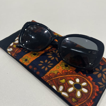 gorgeous black paisley vintage fabric sunglasses pouch - violetclothing - free postage