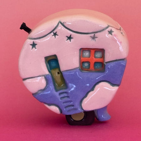 Small Retro Collectable Ceramic Caravan