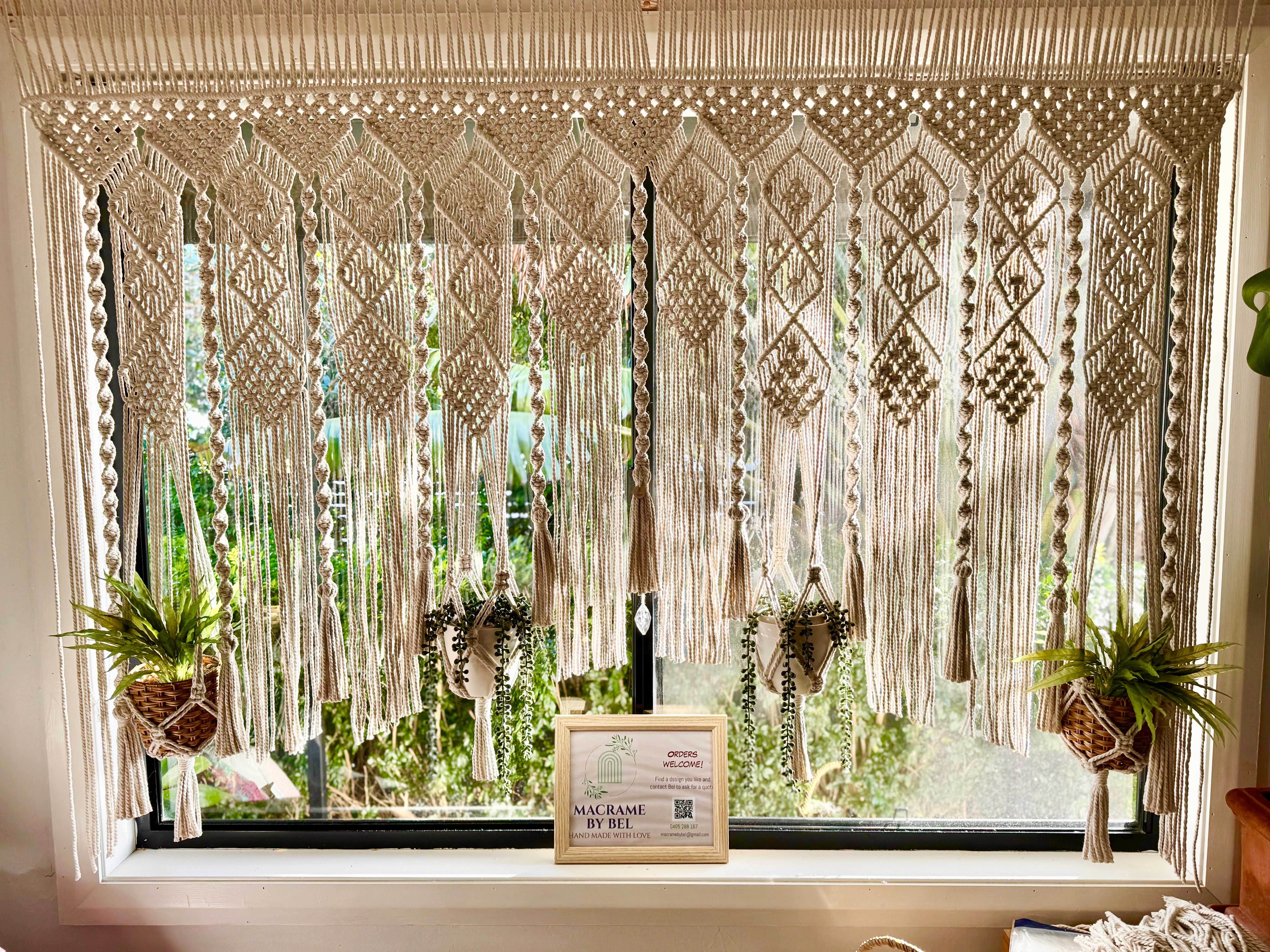 "Annie" Macrame Curtain with pot holders