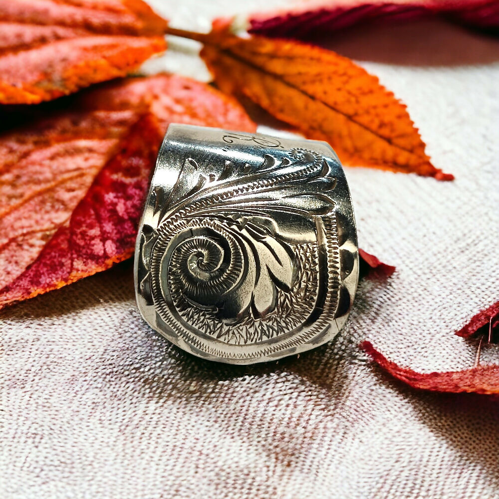 Floral MR spoon ring 5-Photoroom