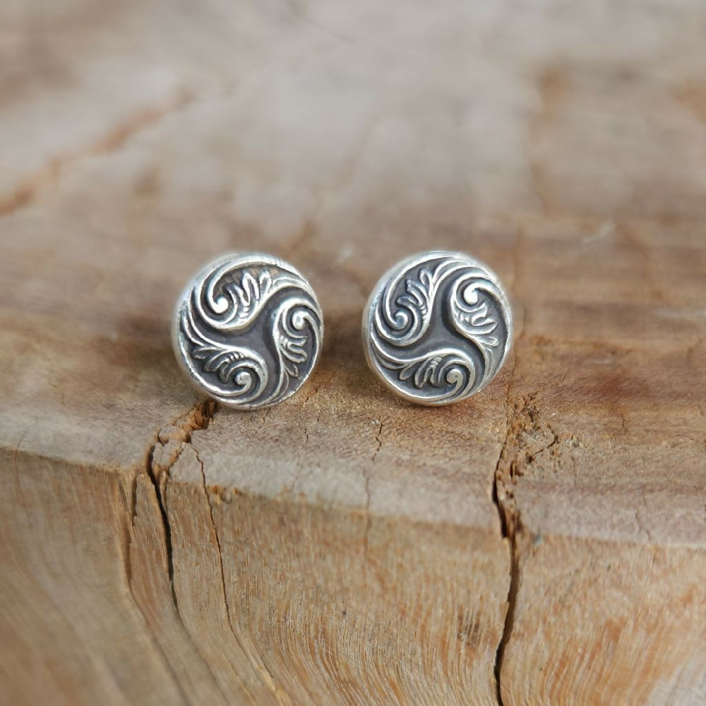 Sterling silver ferny swirl studs