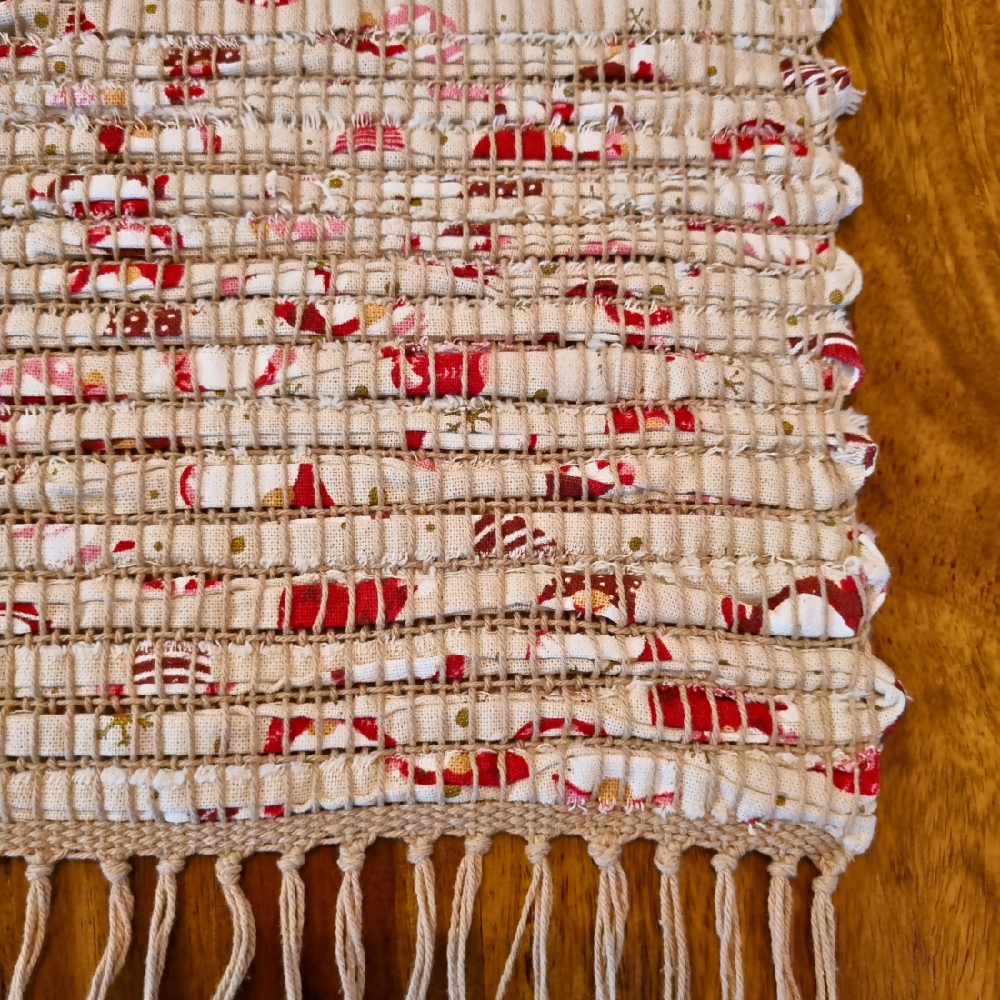 australian-artist-handmade-handwoven-christmas-cotton-fabric-gnome-tablerunner-2