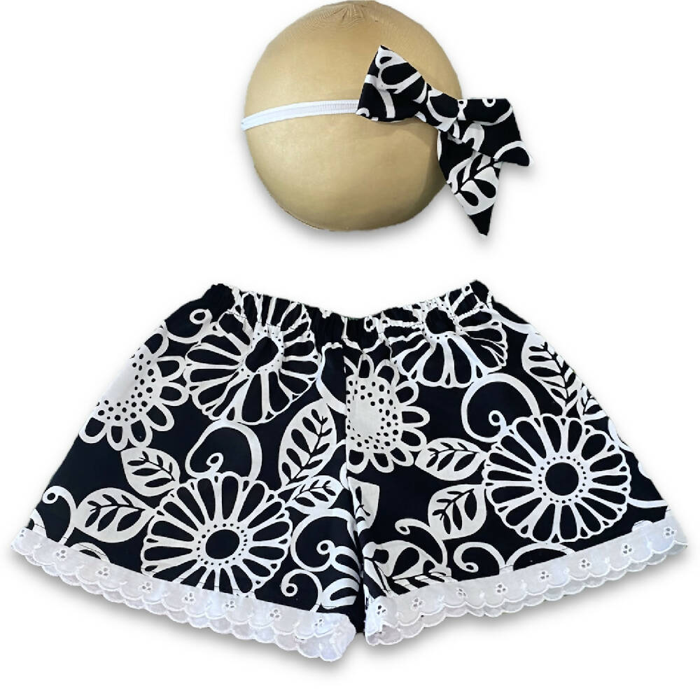 SIZE 0 Baby Girls Cotton Shorts and Lace Smock top SET