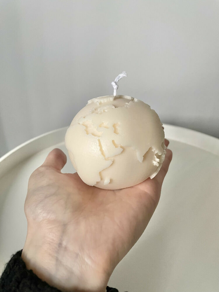 Globe Pillar Candle