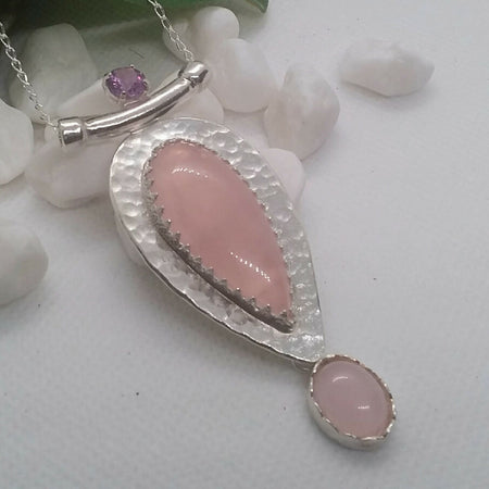Beautiful Sterling Silver rose quartz gemstone pendant