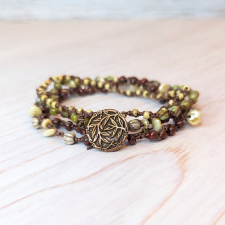 Macrame bracelet | Wrap bracelet | Beaded button bracelet