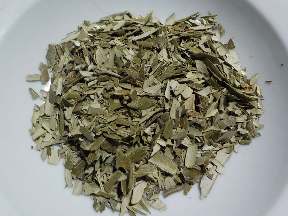 dried and chopped olive leaves 10g