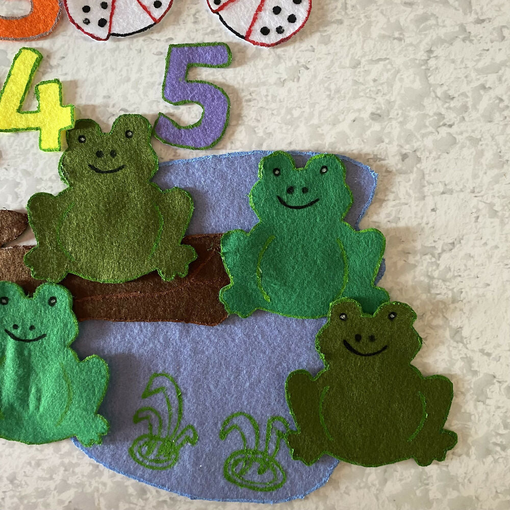 Five Little Speckled Frogs Felt Set