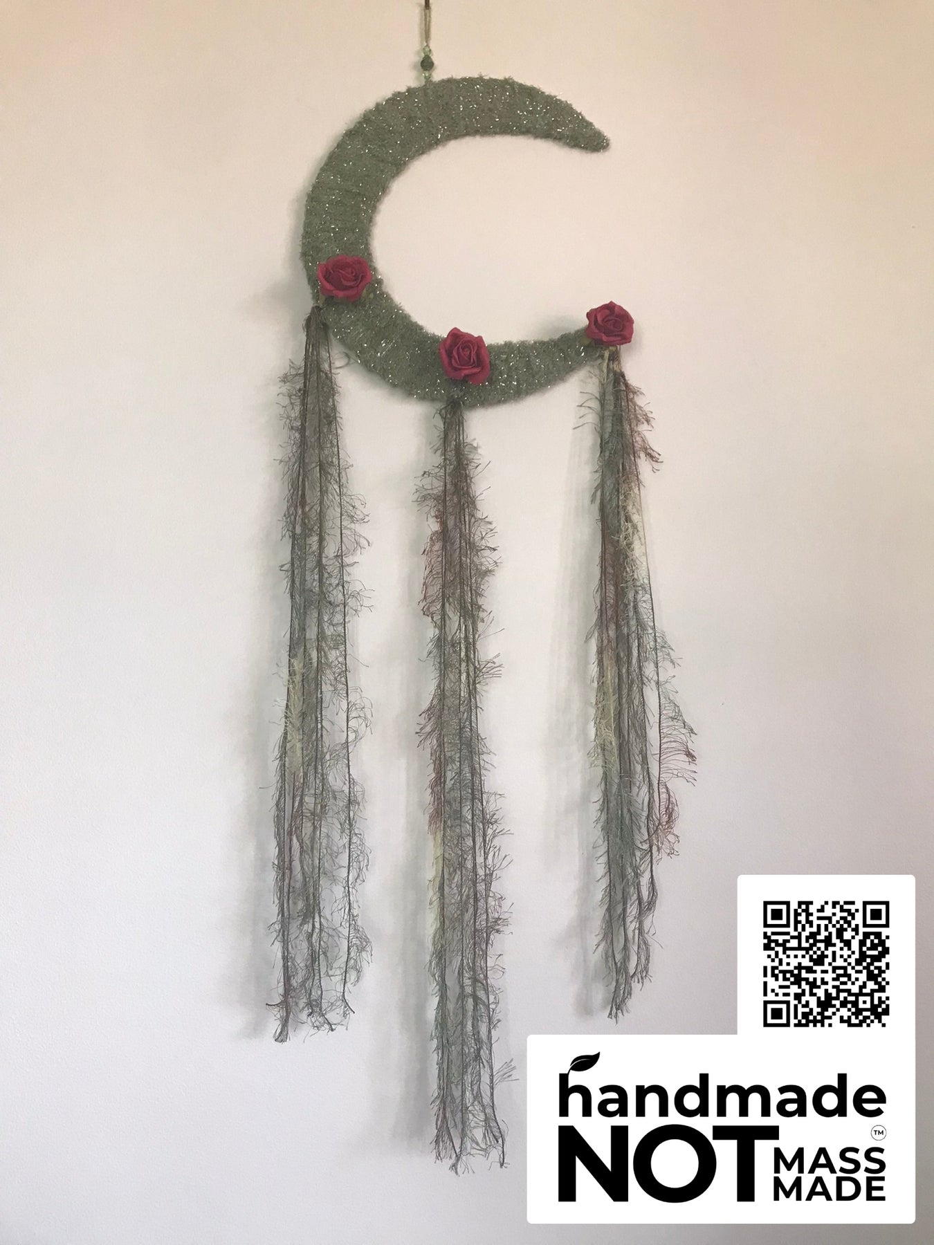 Dream Catcher - "Red Rose" (Measures 28cm x 100cm)