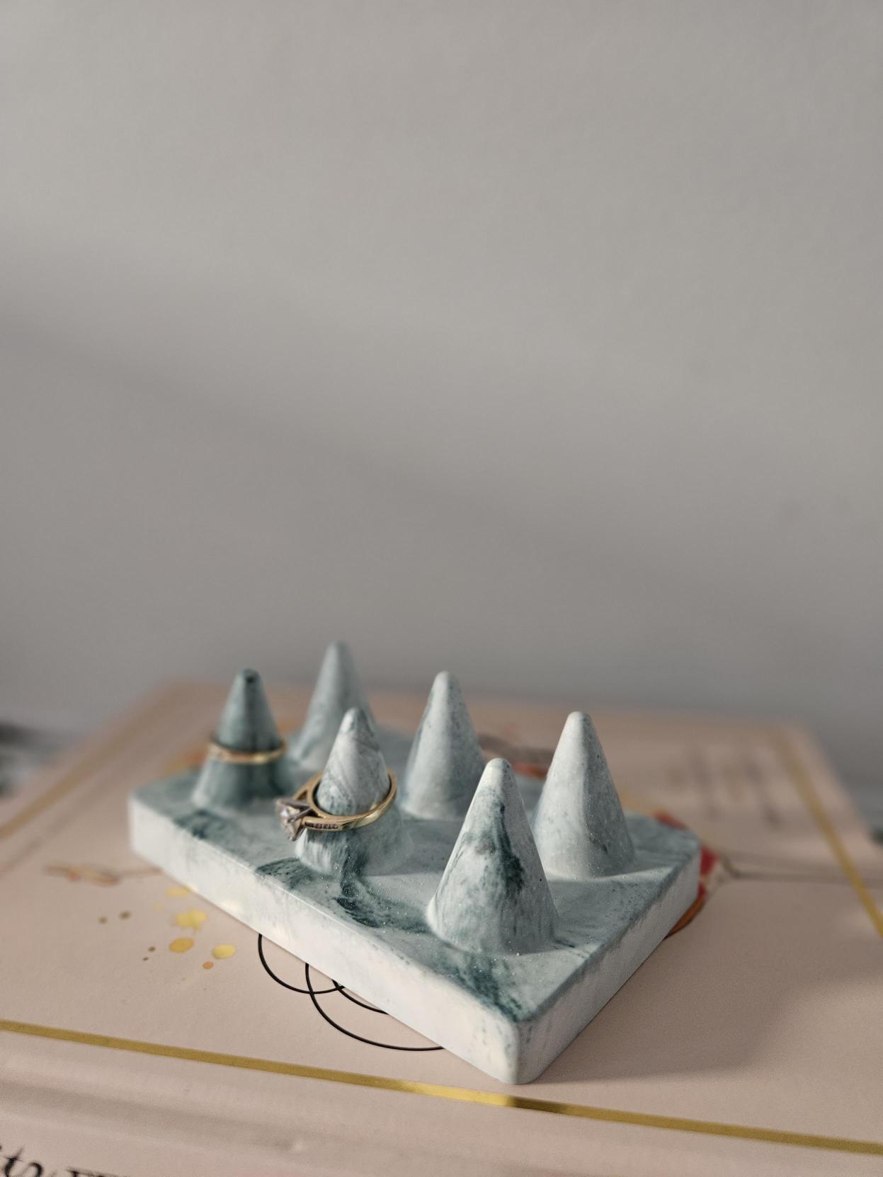 Eco Resin ring holder