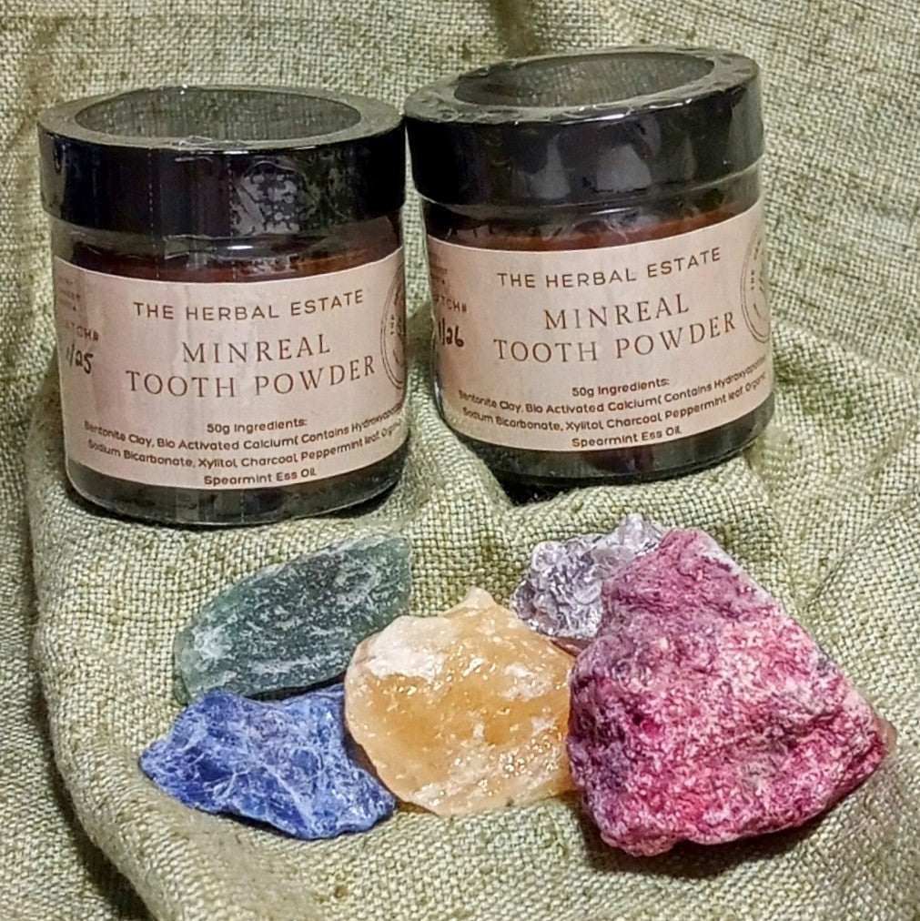 Mineral Tooth Powder. Fluoride free. Formulated with Hydroxyapatite and natural minerals. 50g or 100g.