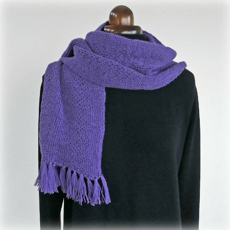 Woollen scarf: Finely knitted 100% Aussie wool. Hand made