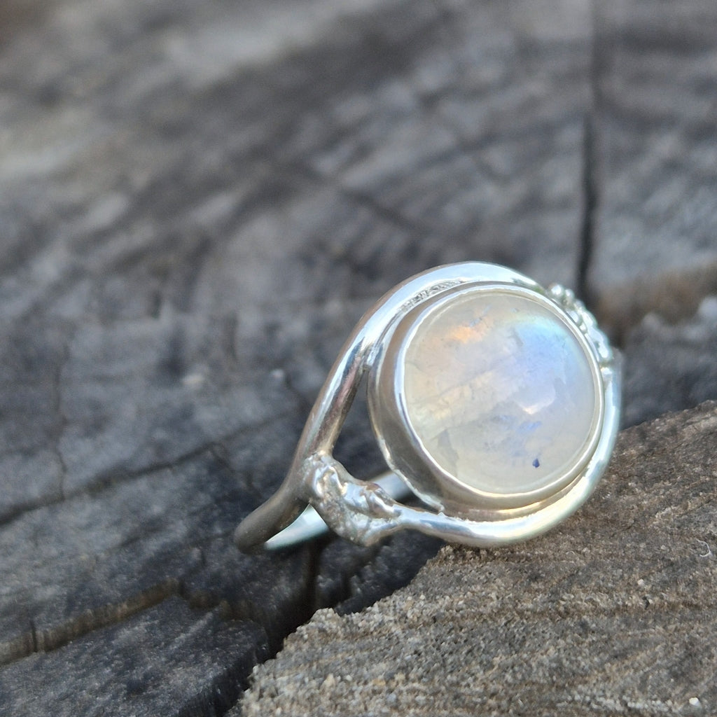 Moonstone "Eldarleaf" Sterling Silver Ring Size N