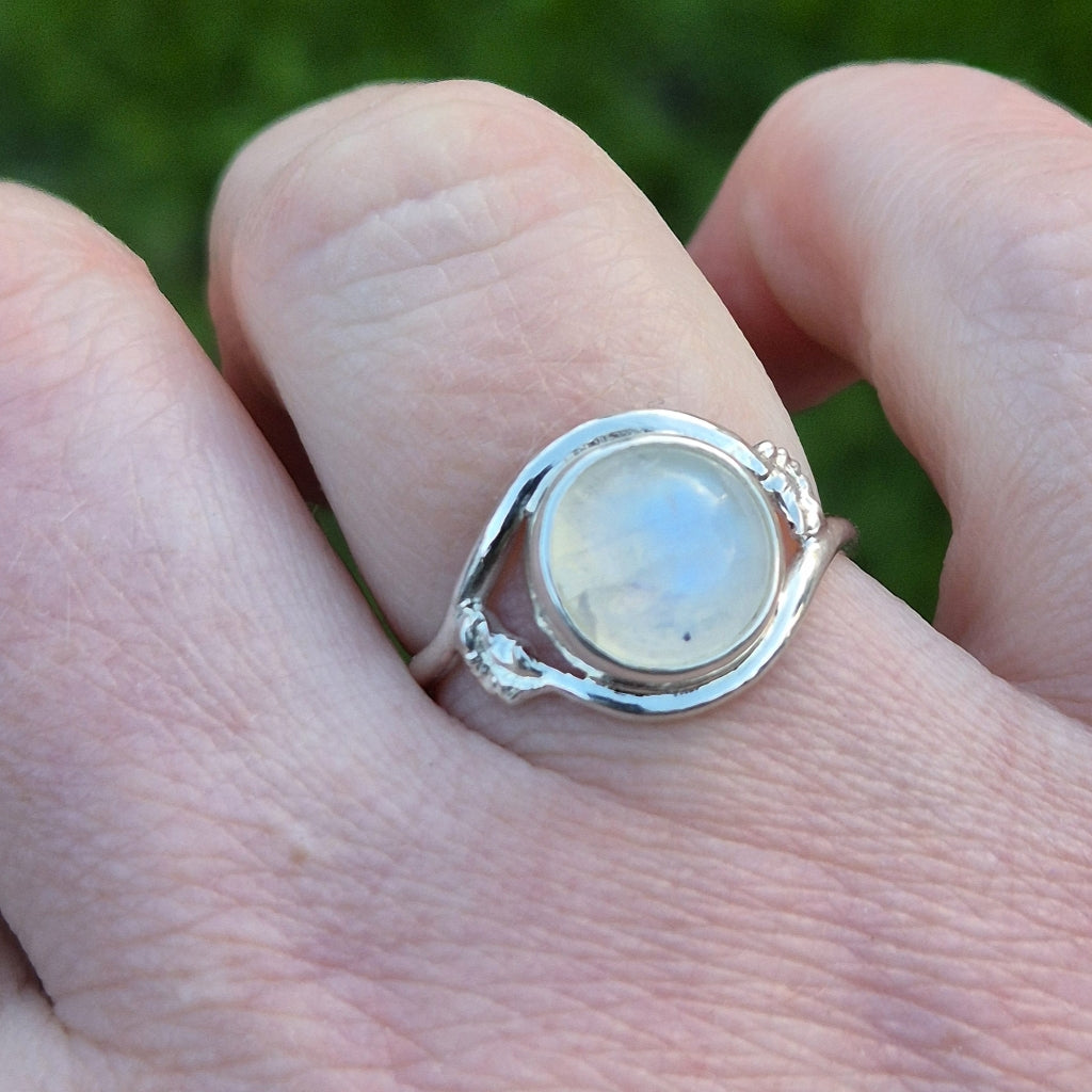 Moonstone "Eldarleaf" Sterling Silver Ring Size N