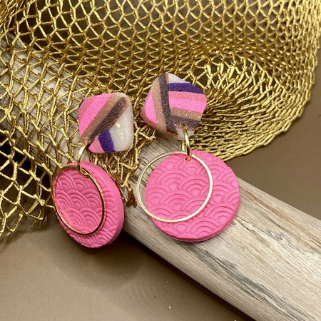 Magenta rainbow circle dangle earrings
