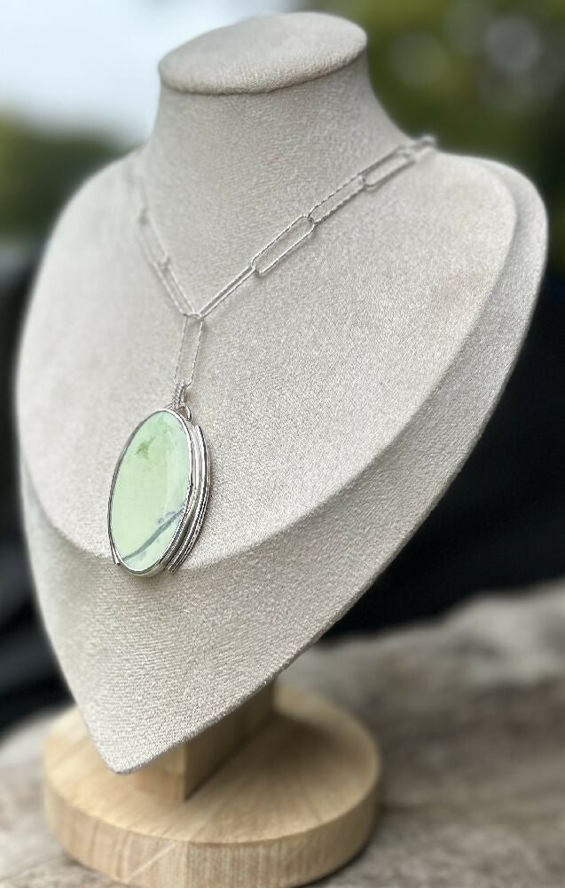 Lemon Chrysoprase Pendant