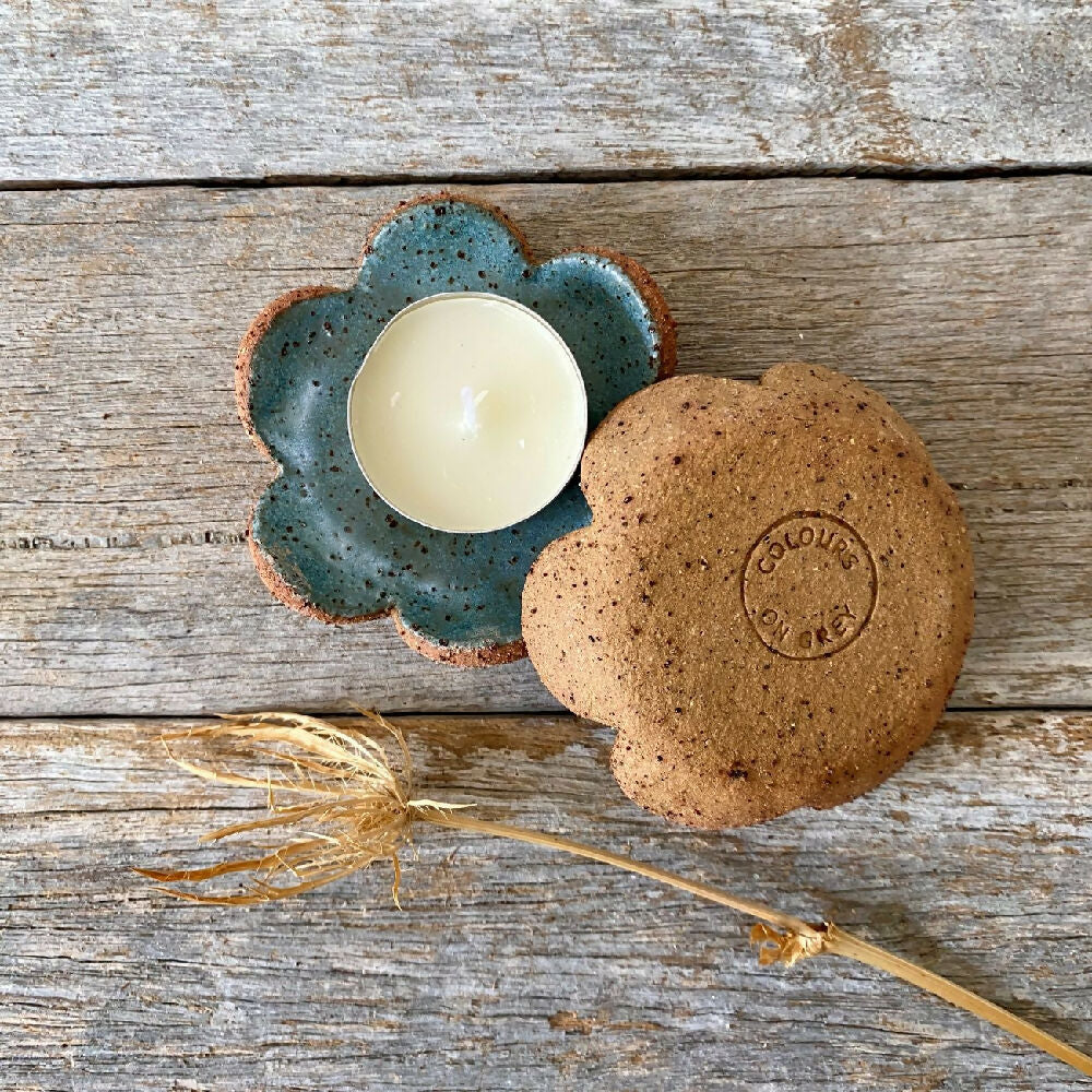 Tealight Flower Blue 1.JPEG