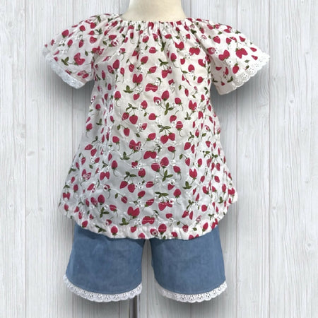 SIZE 2 Strawberry Lace Blouse and Shorts SET