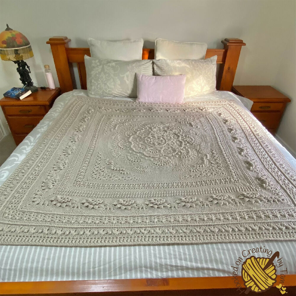 Heirloom quality crochet double bed blanket / quilt / throw